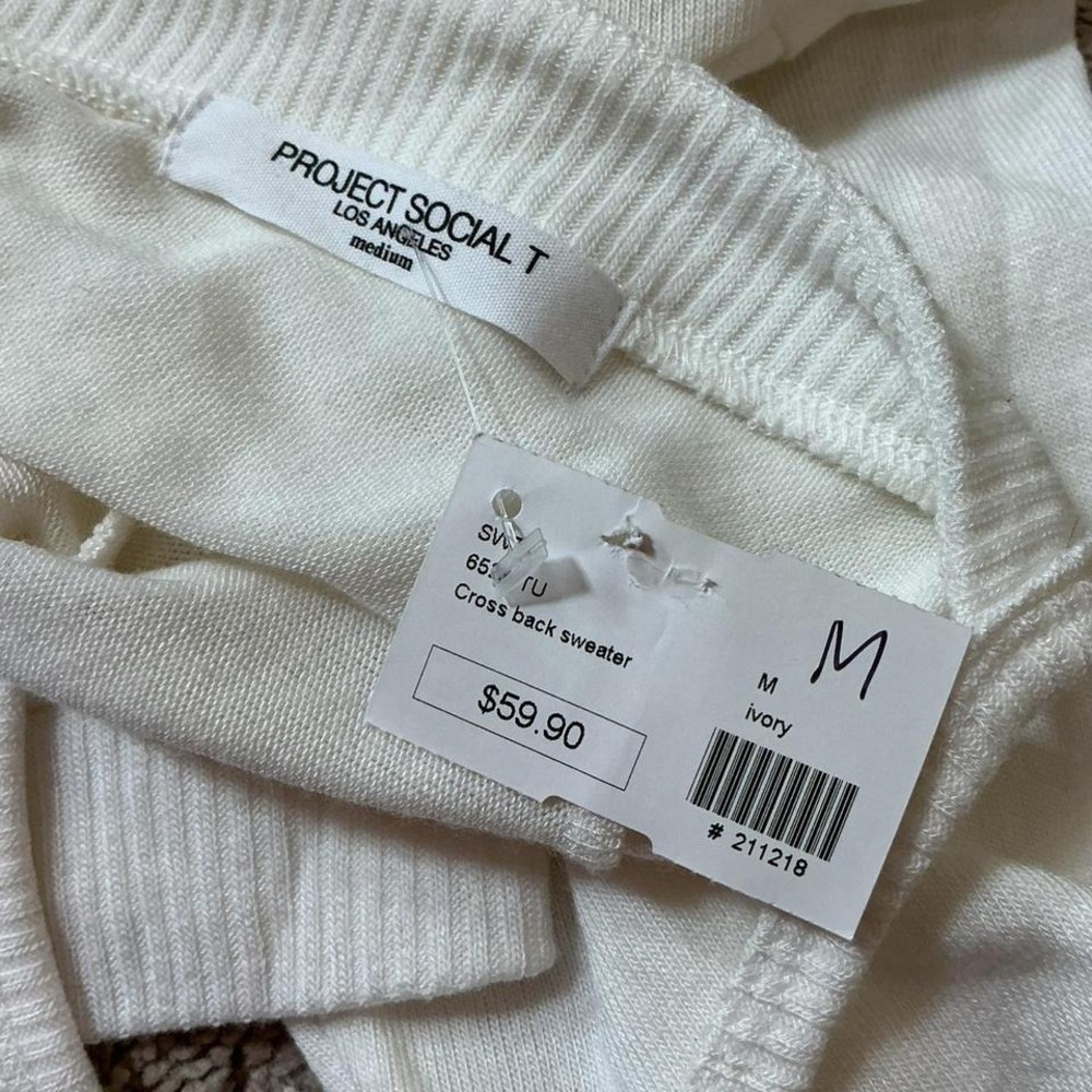 NWT PROJECT SOCIAL T Ivory Cross Back Sweater Loose Fit Dolman Sleeve Women M - Picture 3 of 5